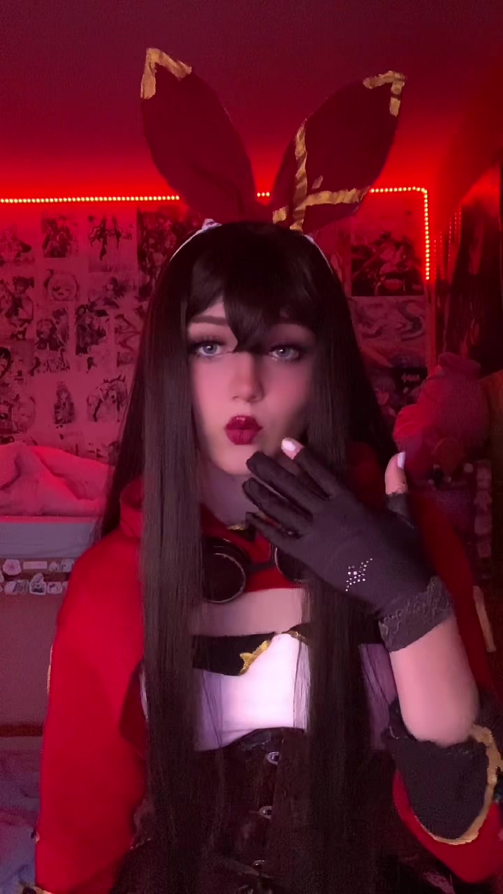 @ellie ⊹ ˖ Ი𐑼