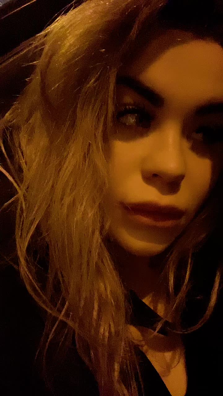 @الكسل هو لعبة الشيطان