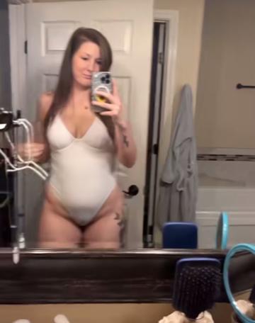 @Selena paige