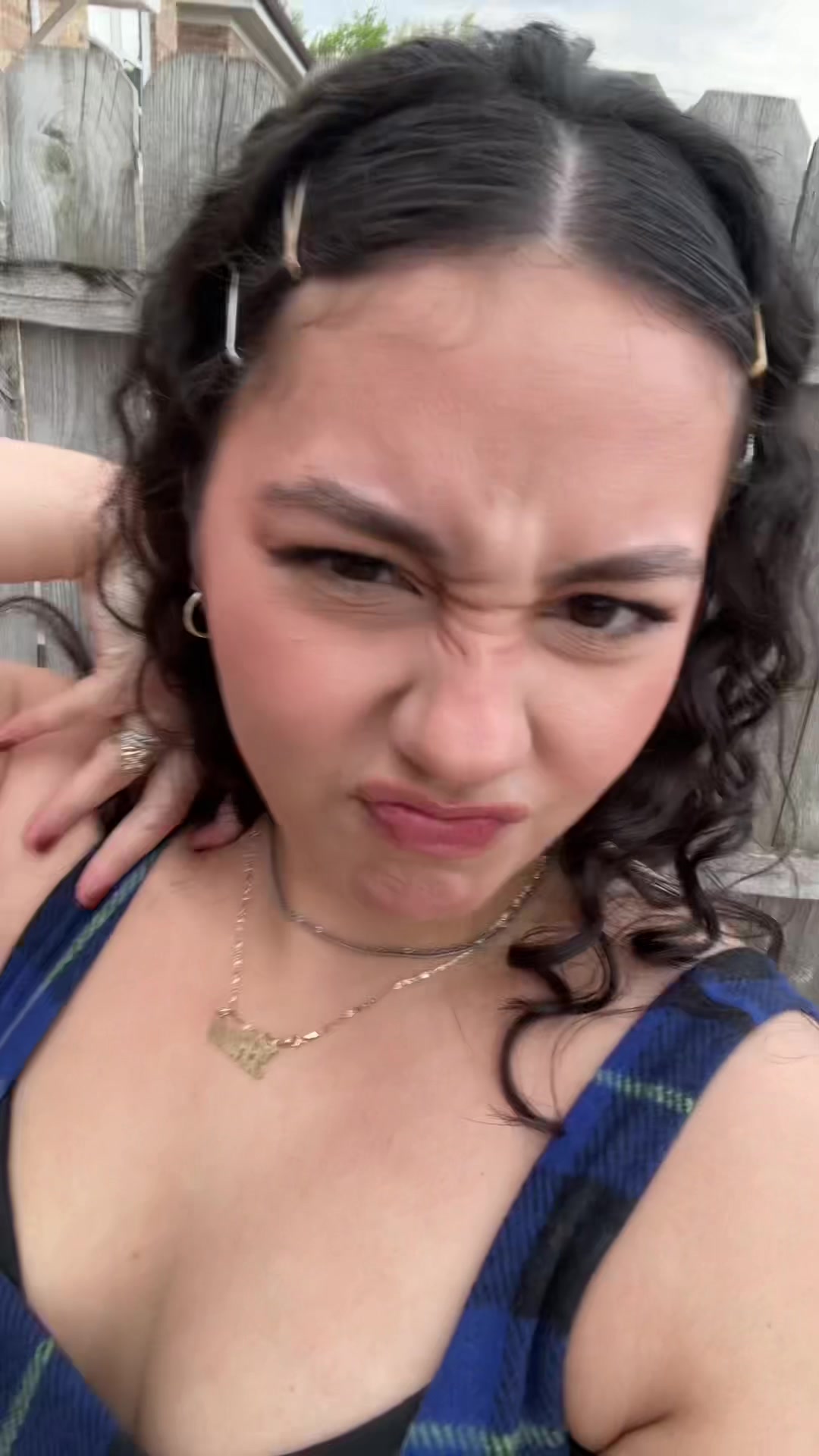 @BriCruz