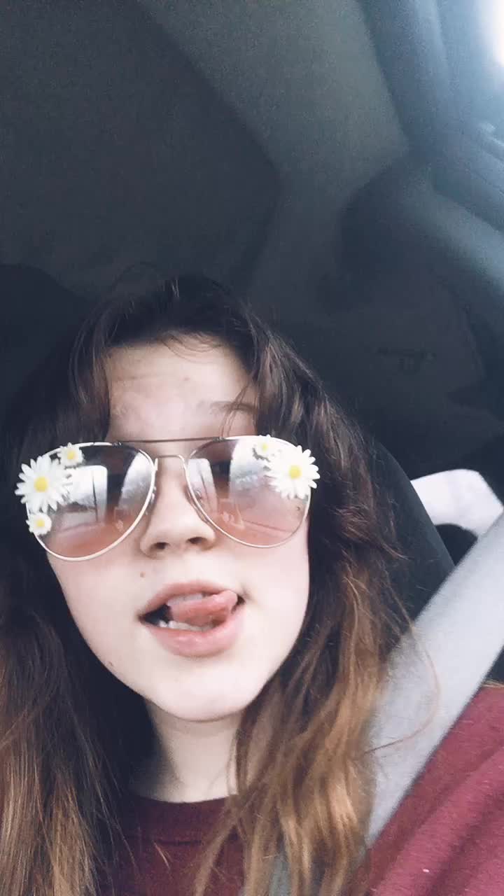 @💙👎🏼🗣