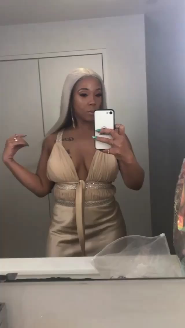 @_Mzmonroe