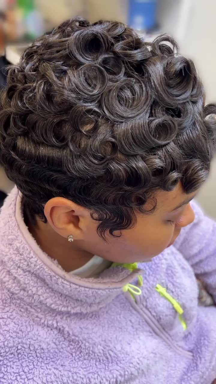 @The_Short_Hair_Expert