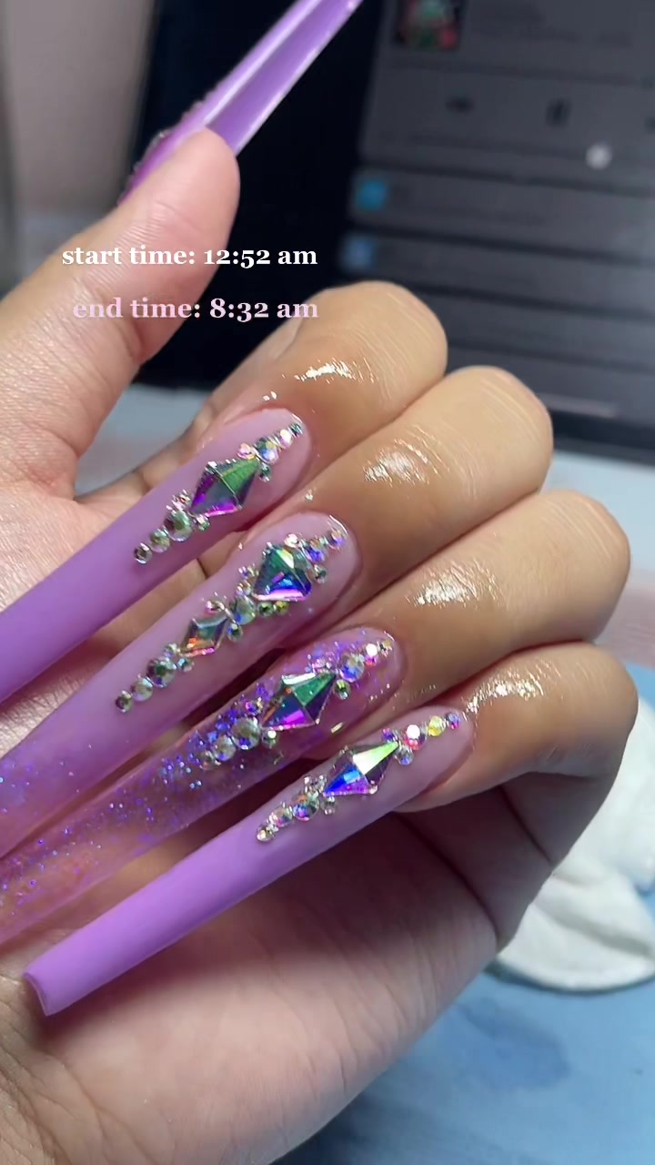 @Violet💕