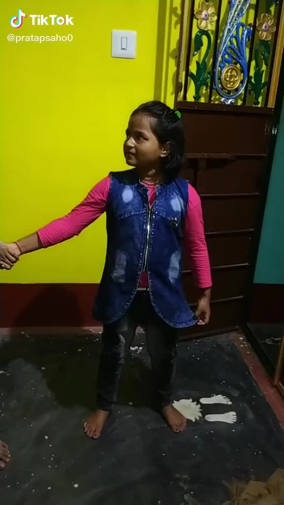 @Lovely girl Sradha