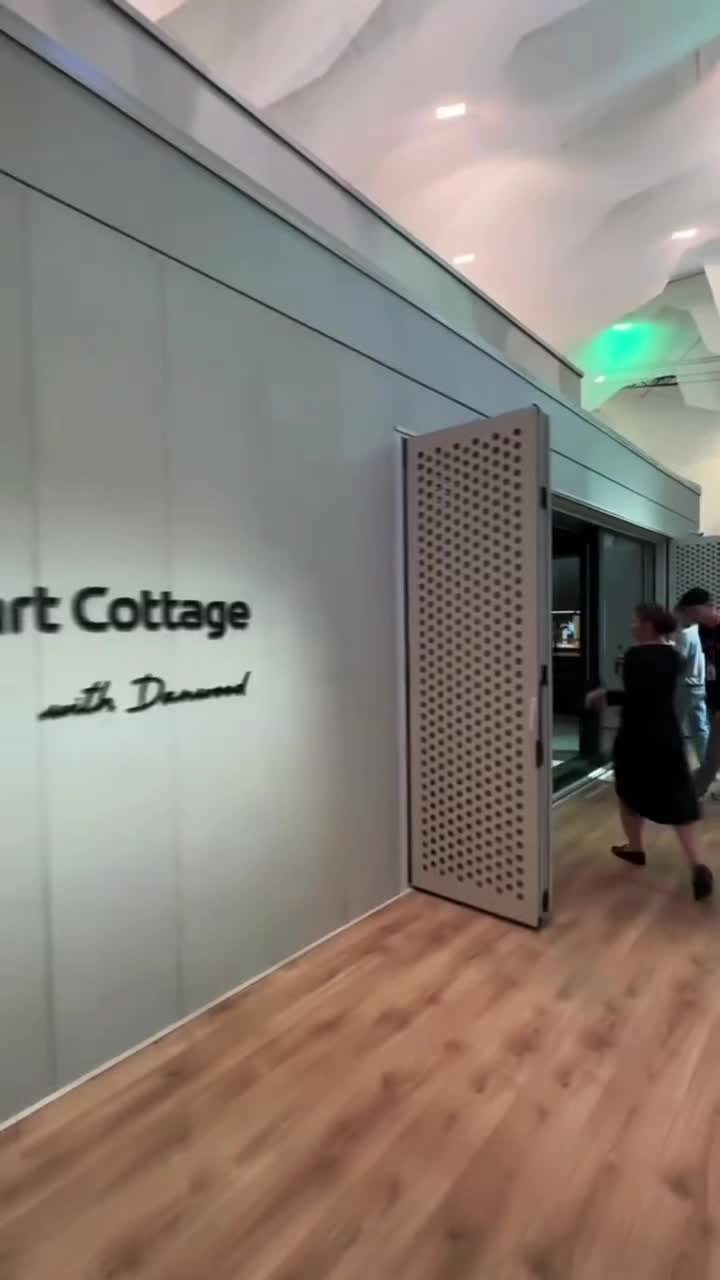 @birdflippingfinger