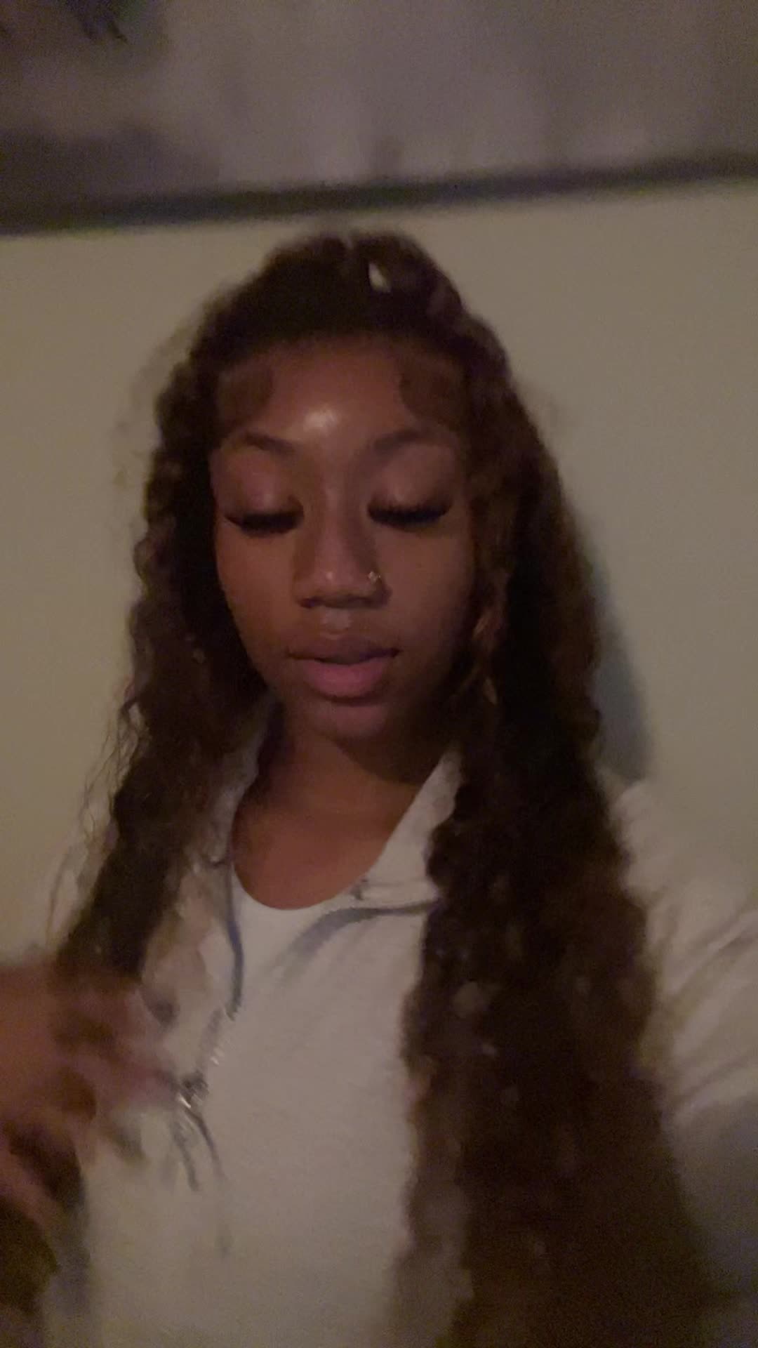 @duhitsjadamarie