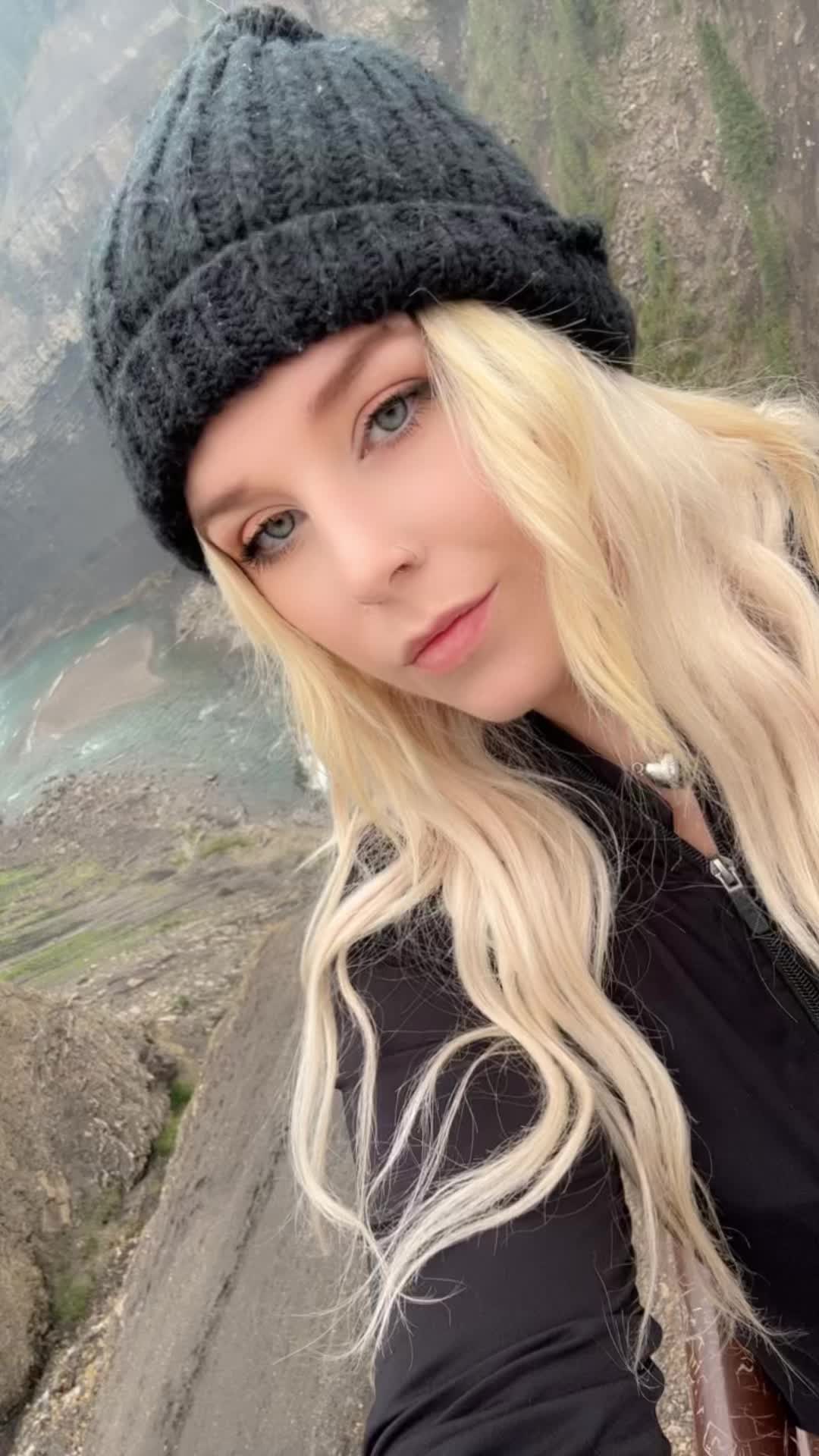 @Krystal