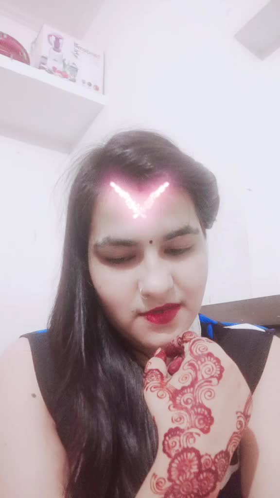 @ayushidhanraaz