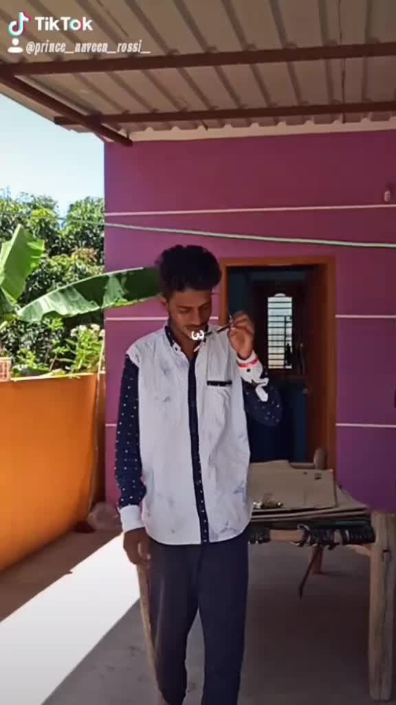 @R_o_s_s_i_N_a_v_e_e_