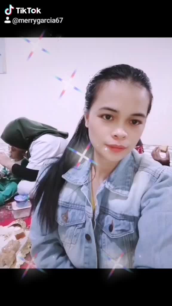 @Merry apple Garcia ca&ntilde;ete