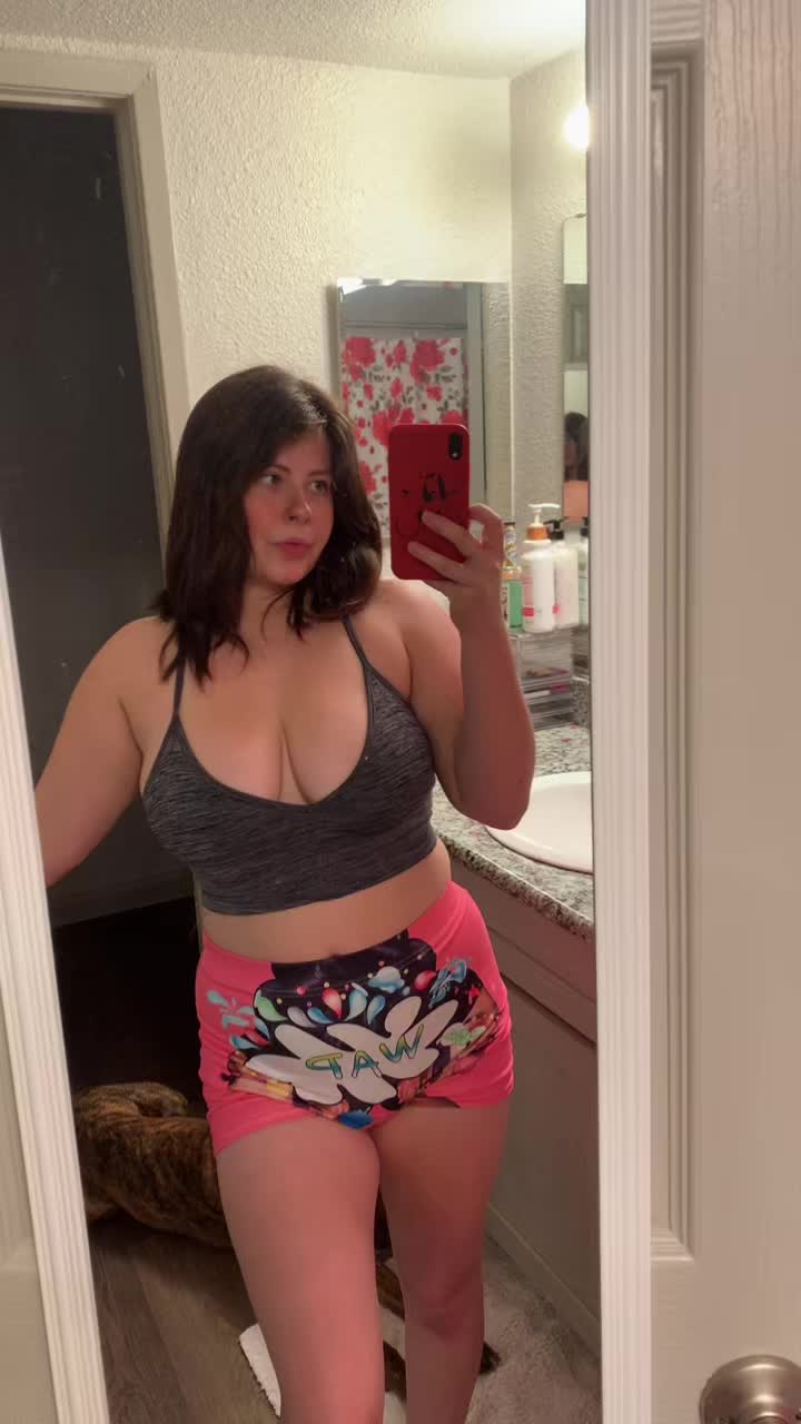 @Skylynn Rae