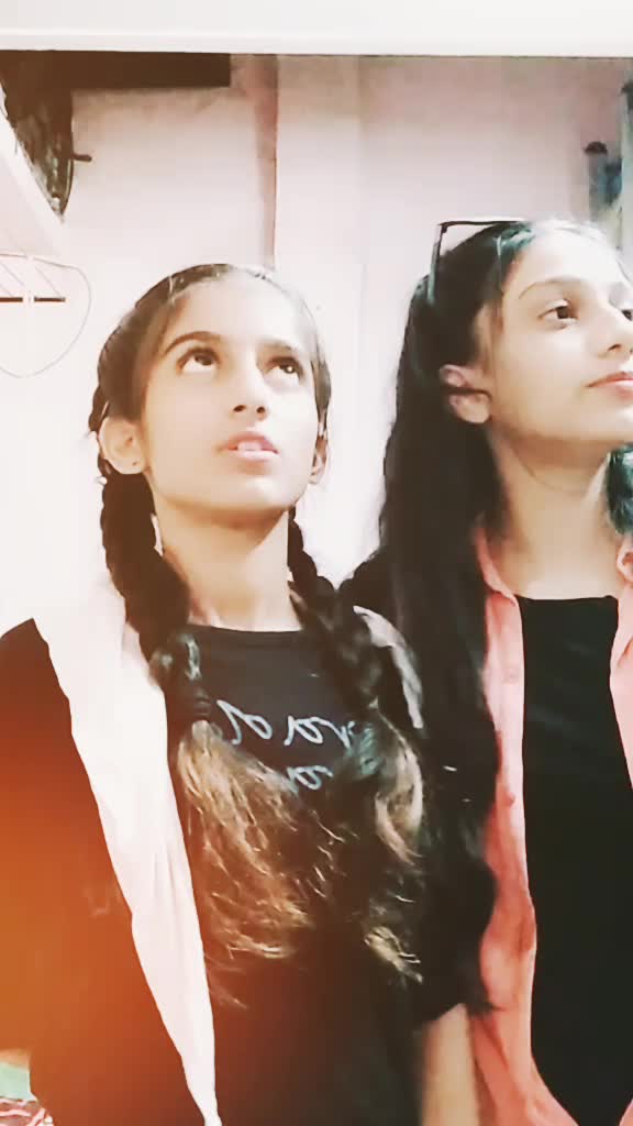 @💞Nikhat Vohra💞