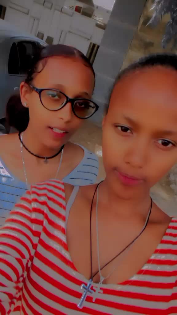 @Kanza1221