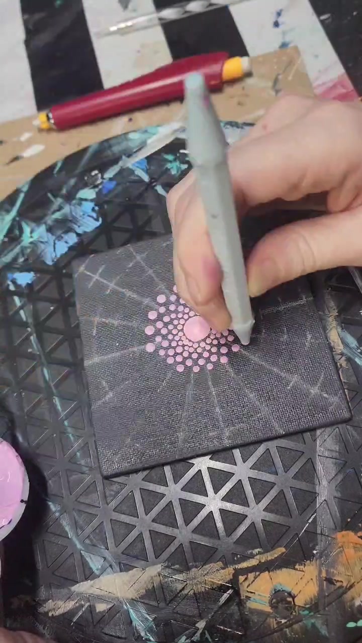 @HaileyLadybug