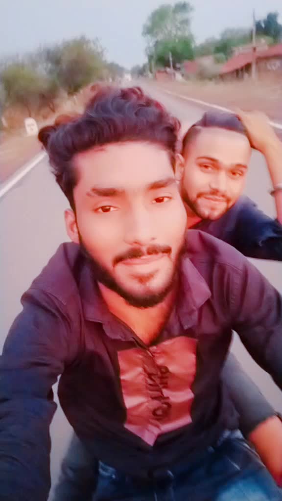 @🎻 hemal ratrey