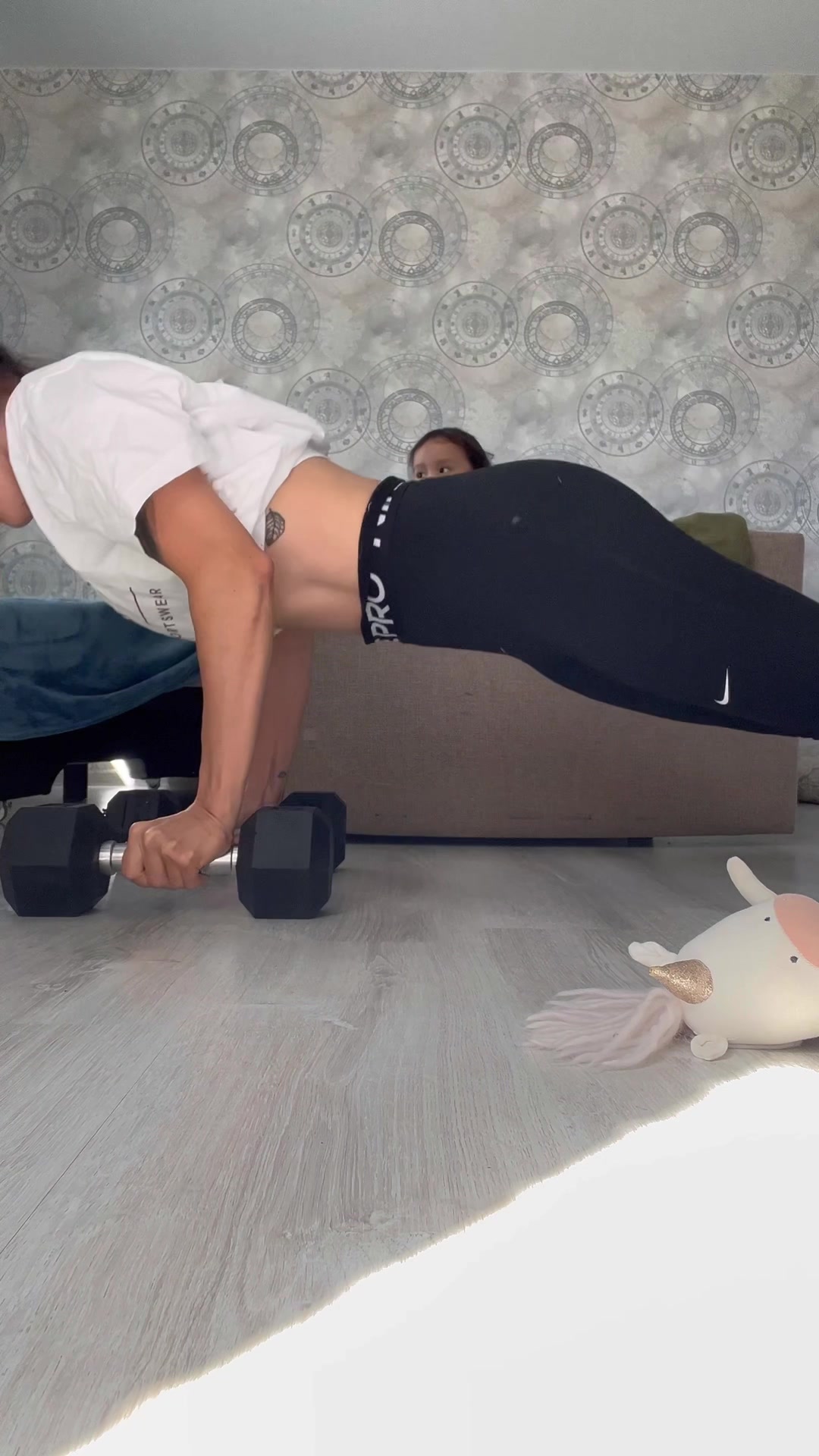 @RUSLAANA