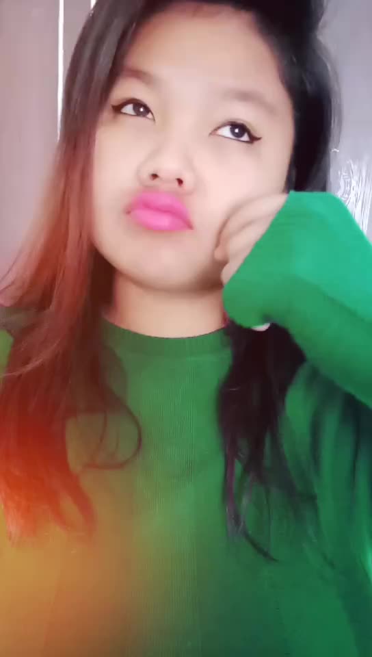 @Nepali Girl😎