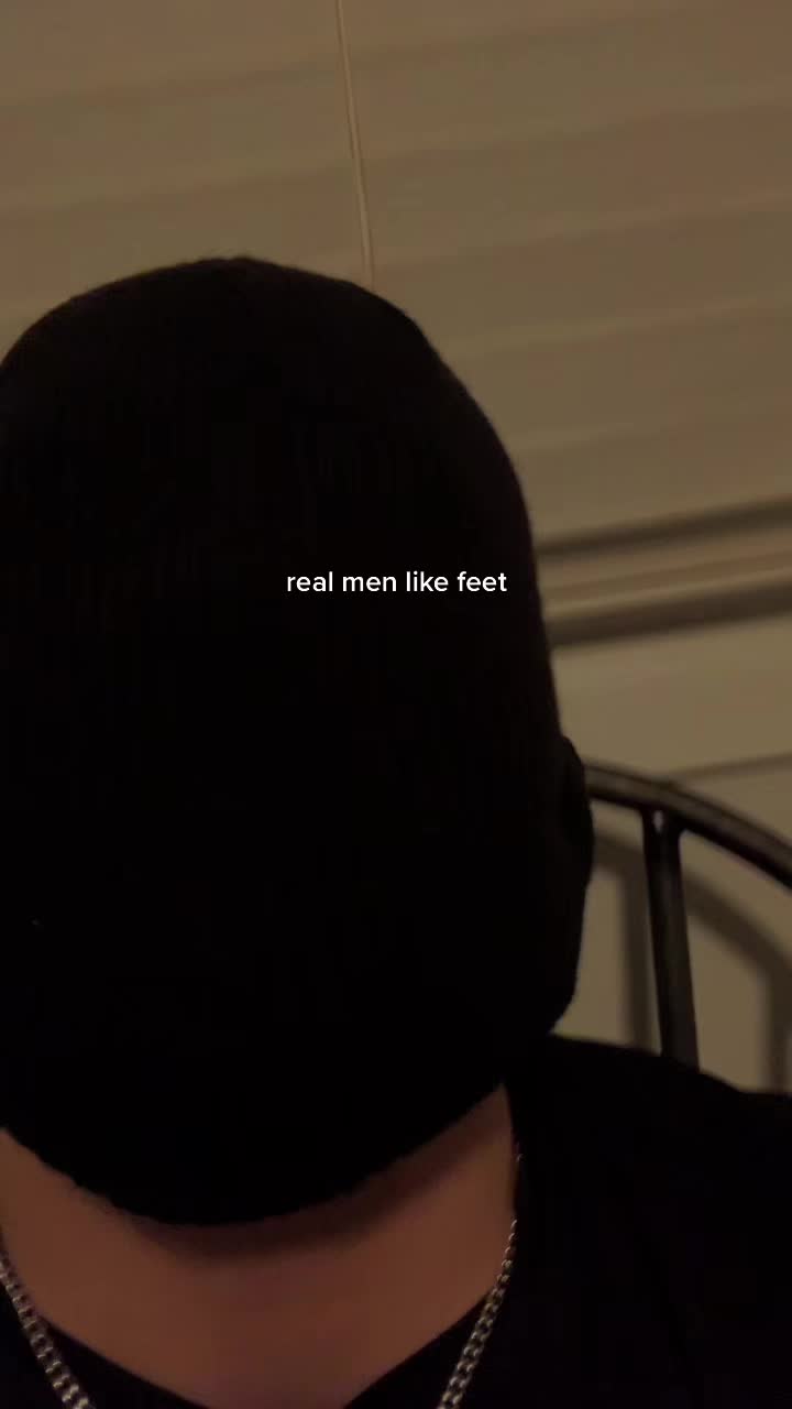 @FeetLover3000