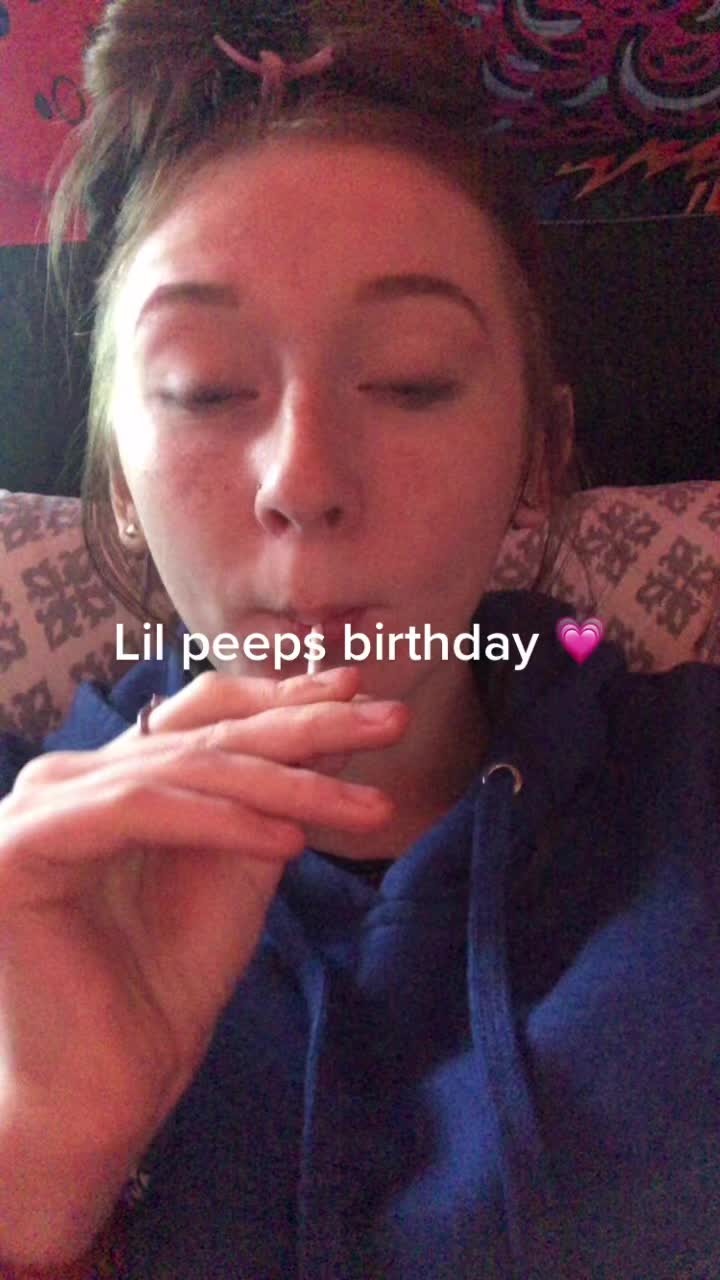 @<3