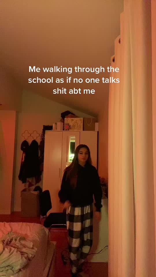 @HaiHai