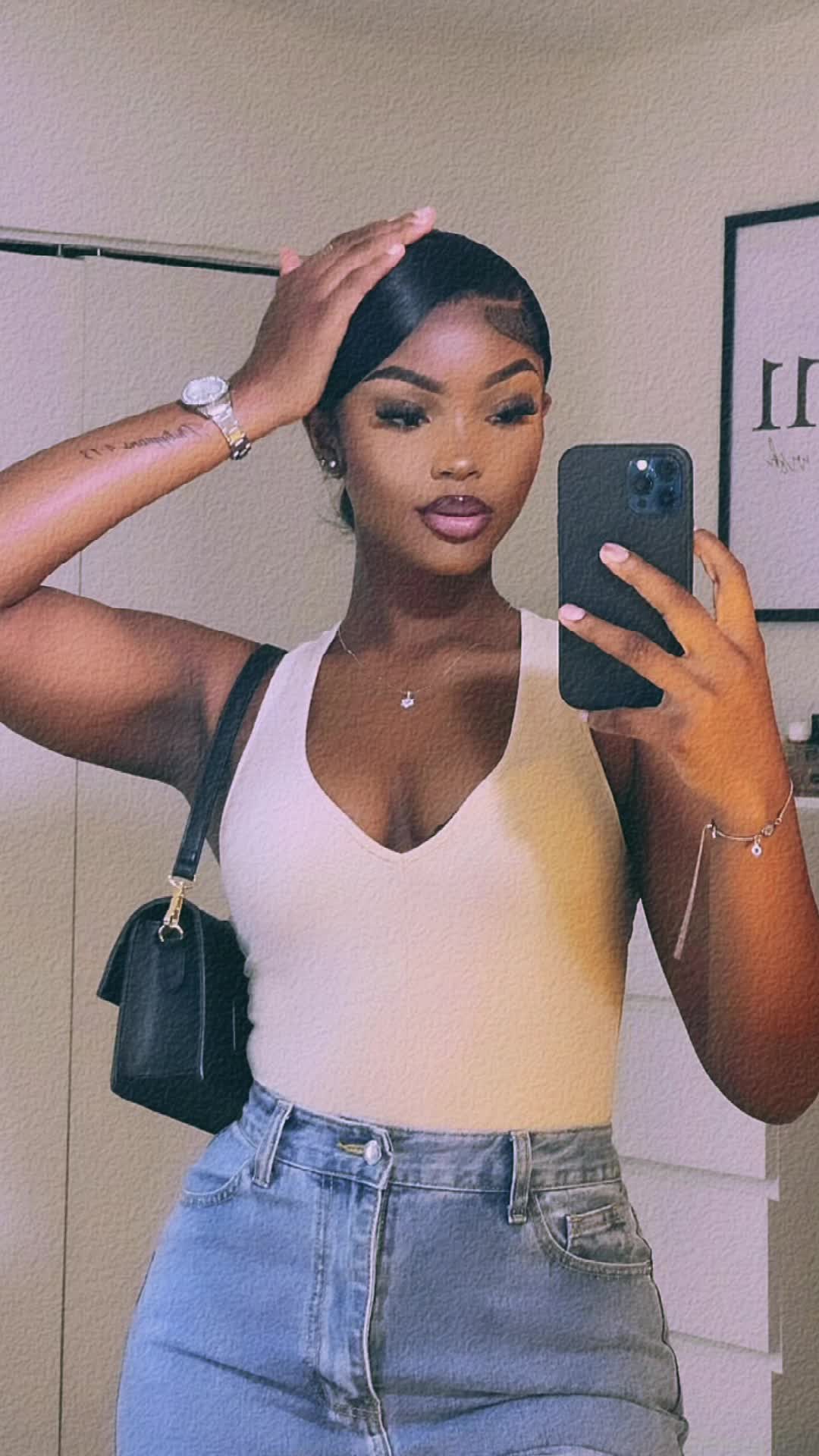@Clara Akpe