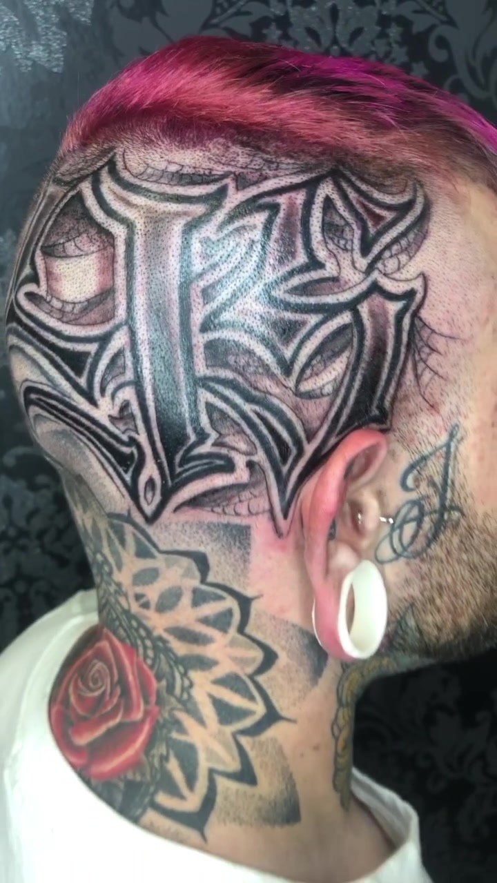 @Badtime Tattoo
