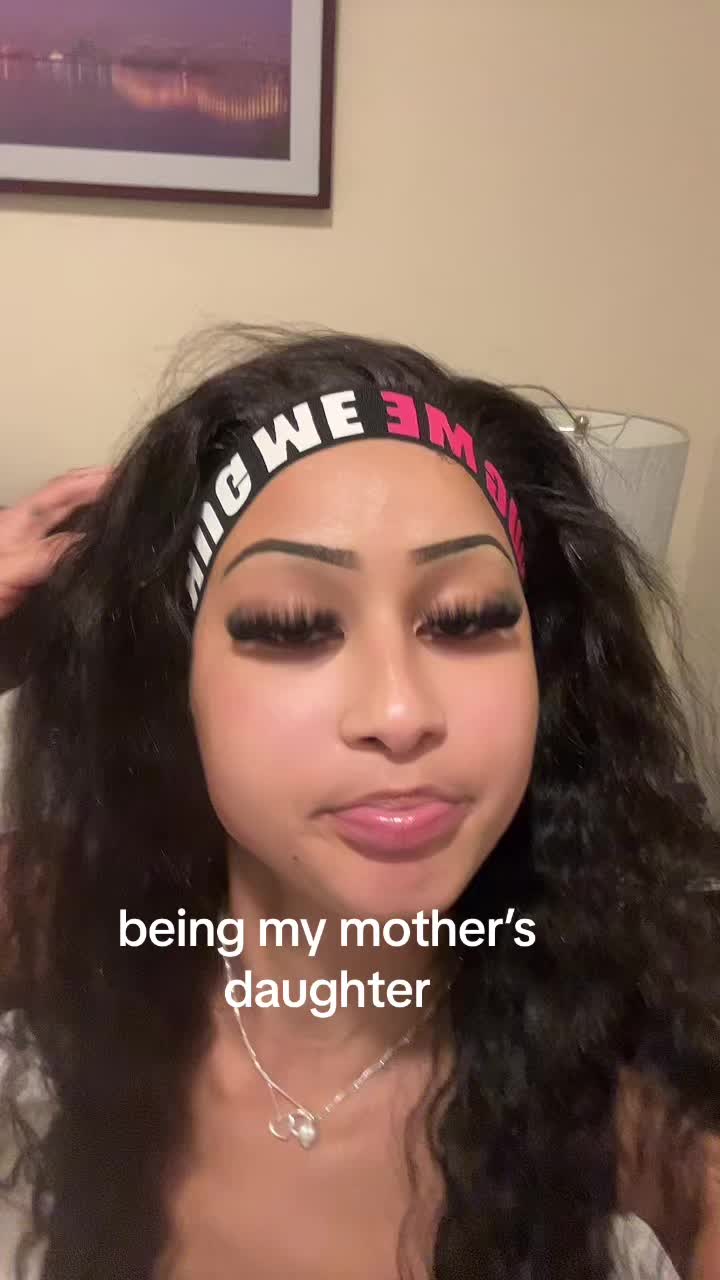 @sexxyassyaya
