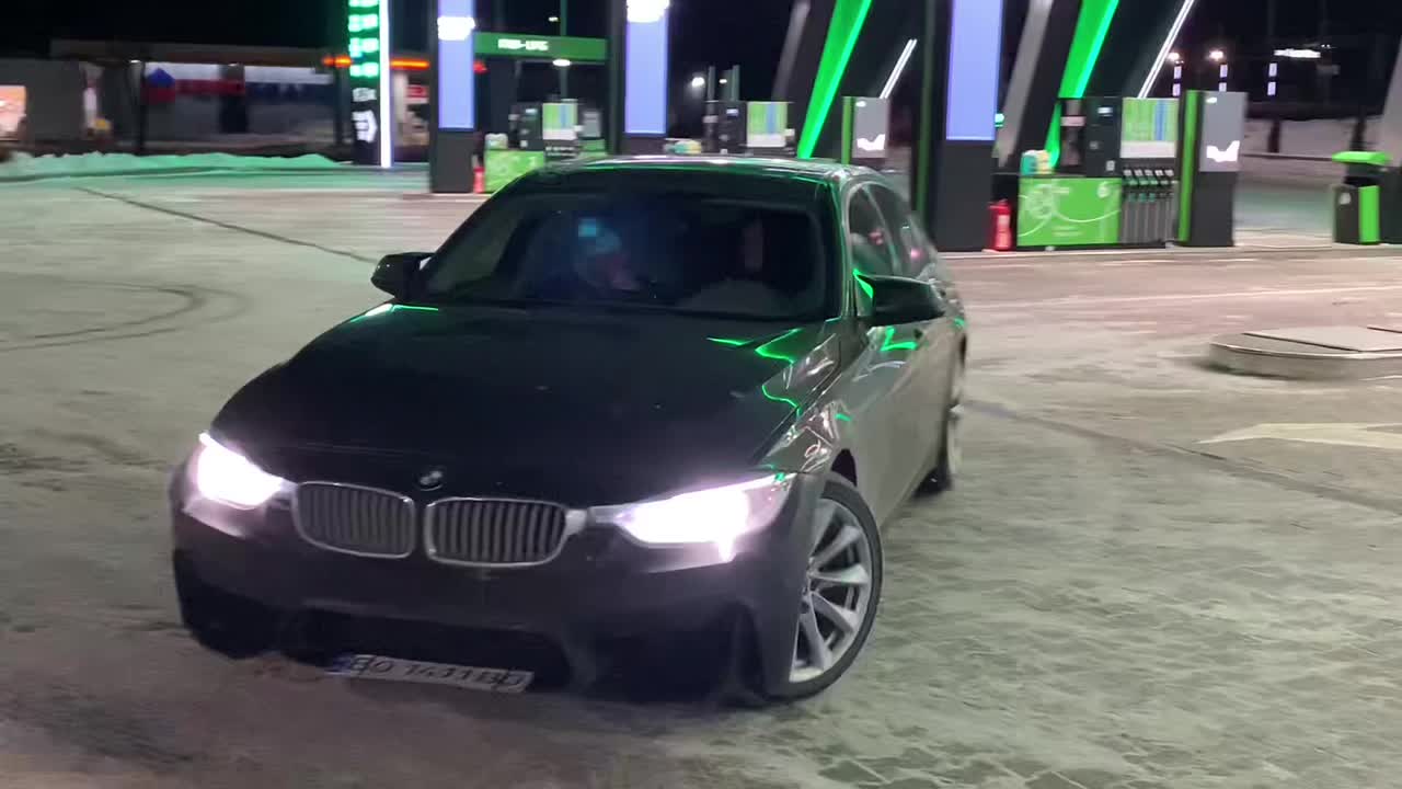 @Andryxaa_
