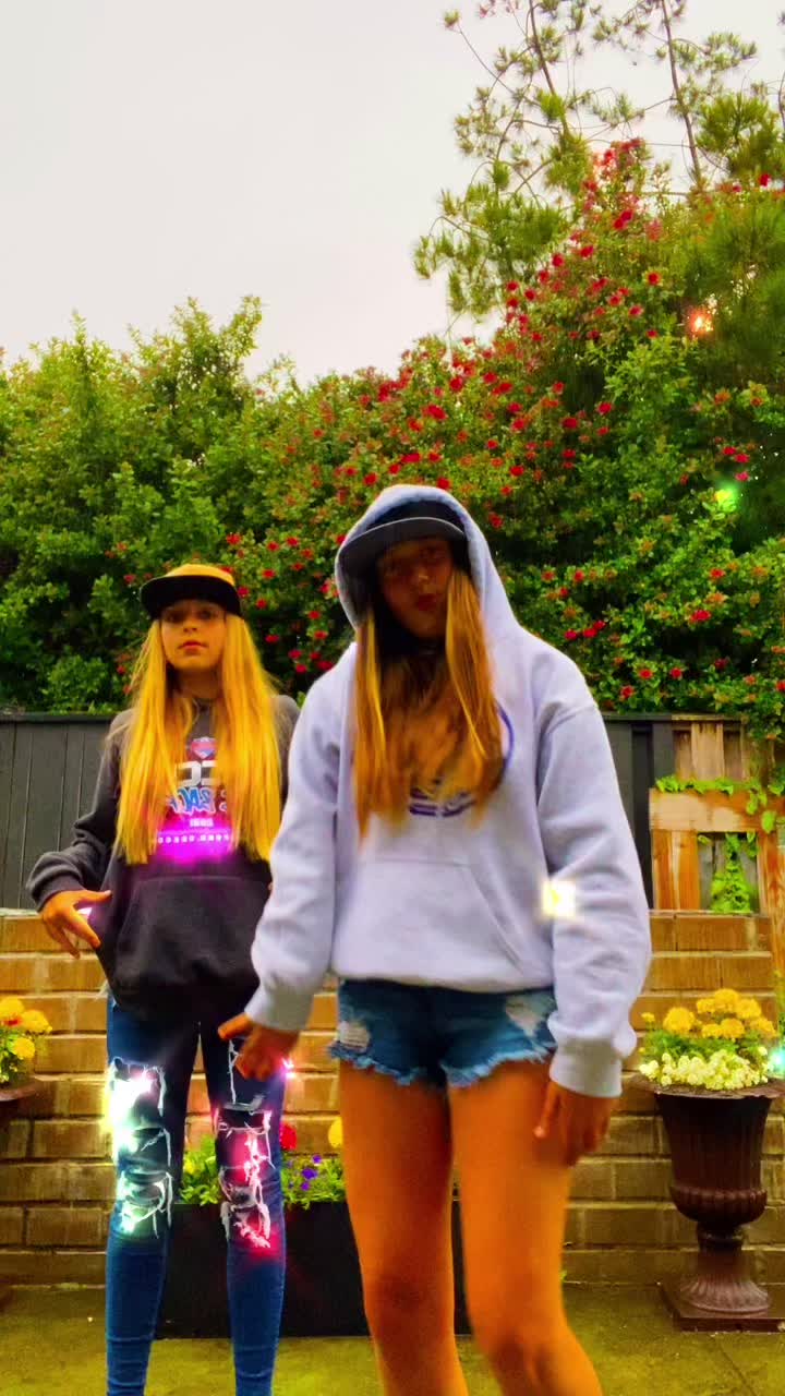 @Khylie<3