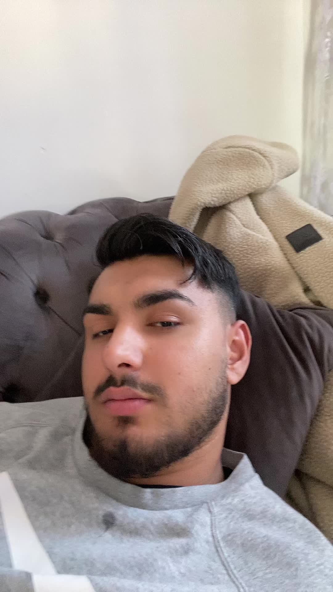 @Adi04x9