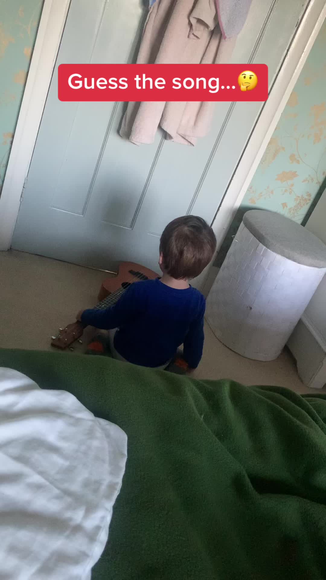 @Pequeño Lewis