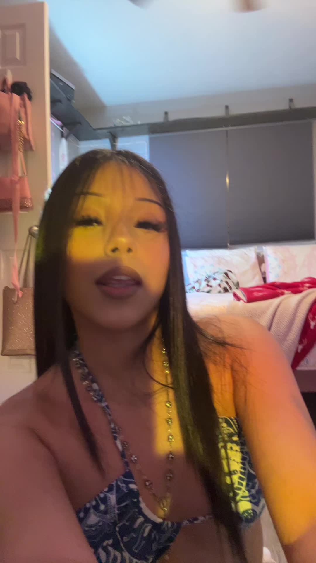 @Gabby👩&zwj;❤️&zwj;💋&zwj;👩