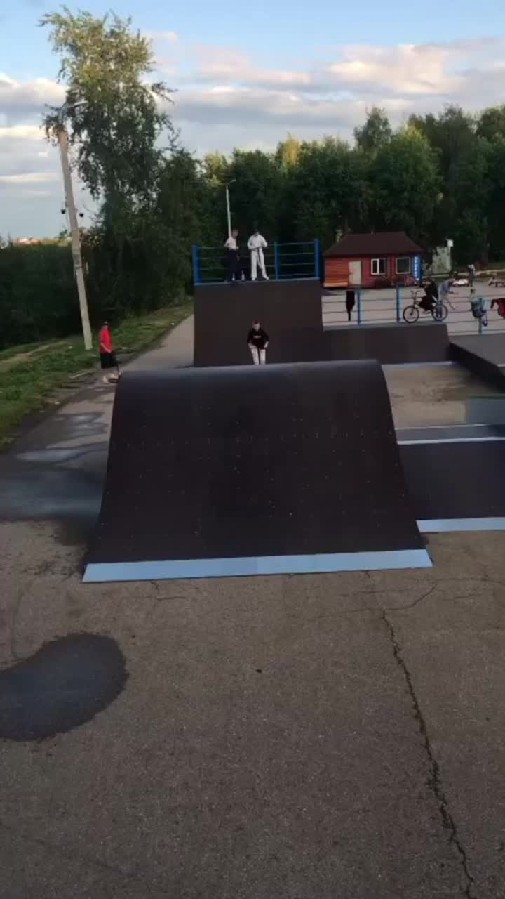 @Краш твоей мамы