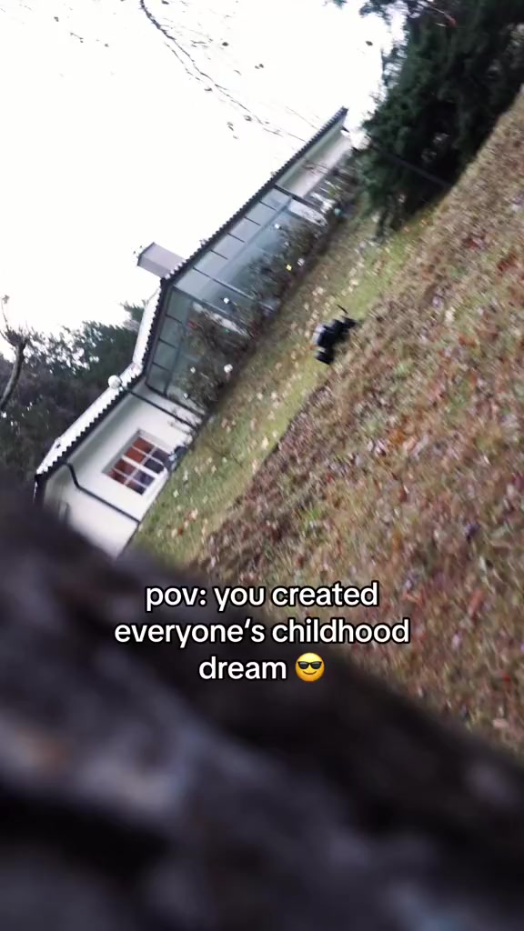 @Futura