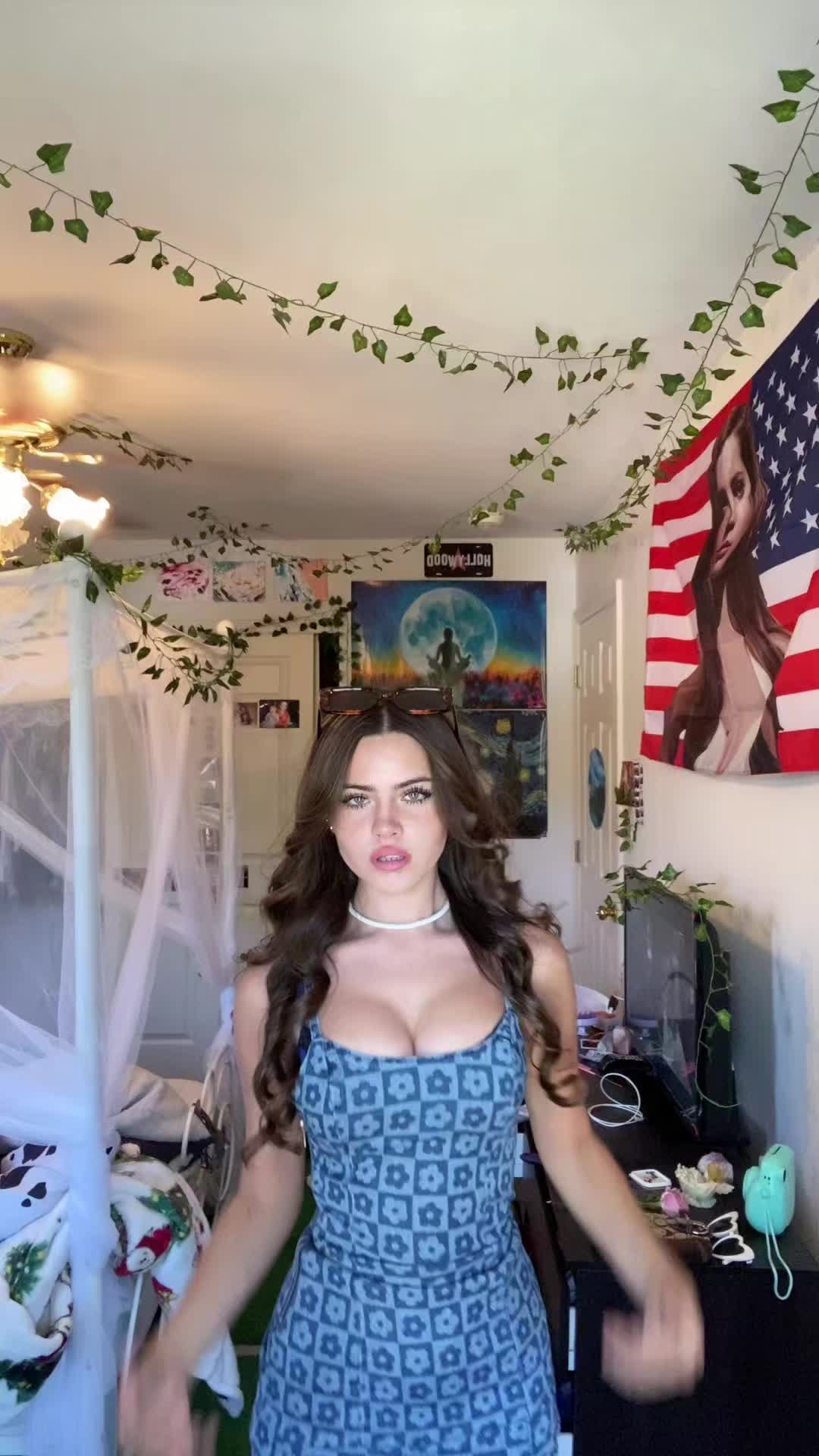 @TheThotHub