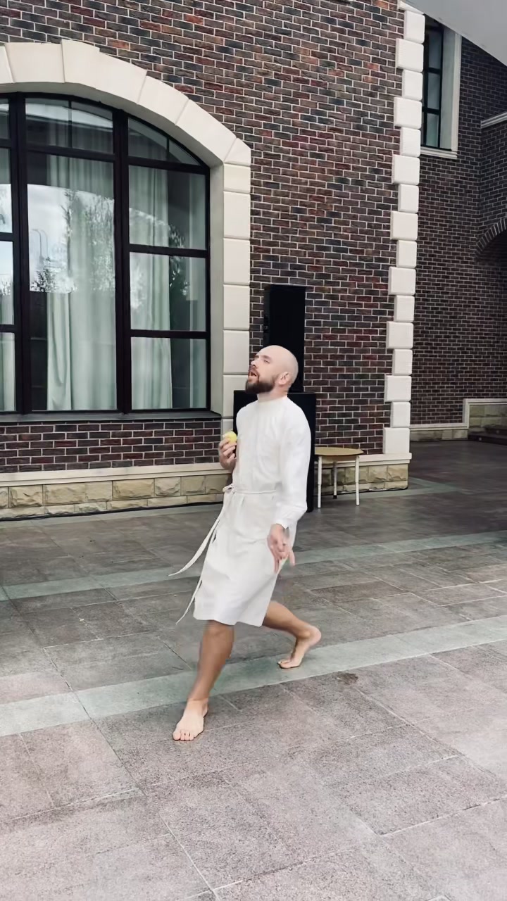 @Golubev