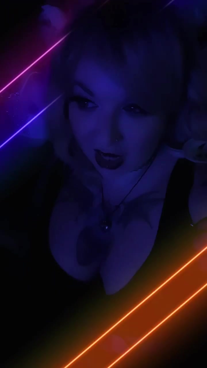 @Kitten