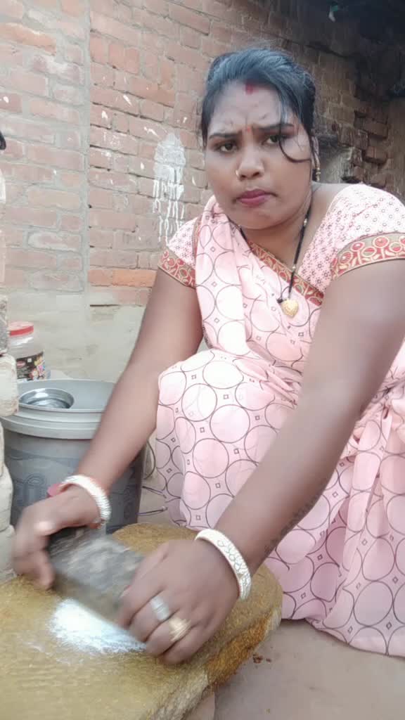 @Anushka surjee 🌷🌹