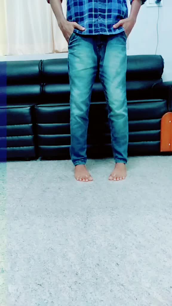 @akshaii