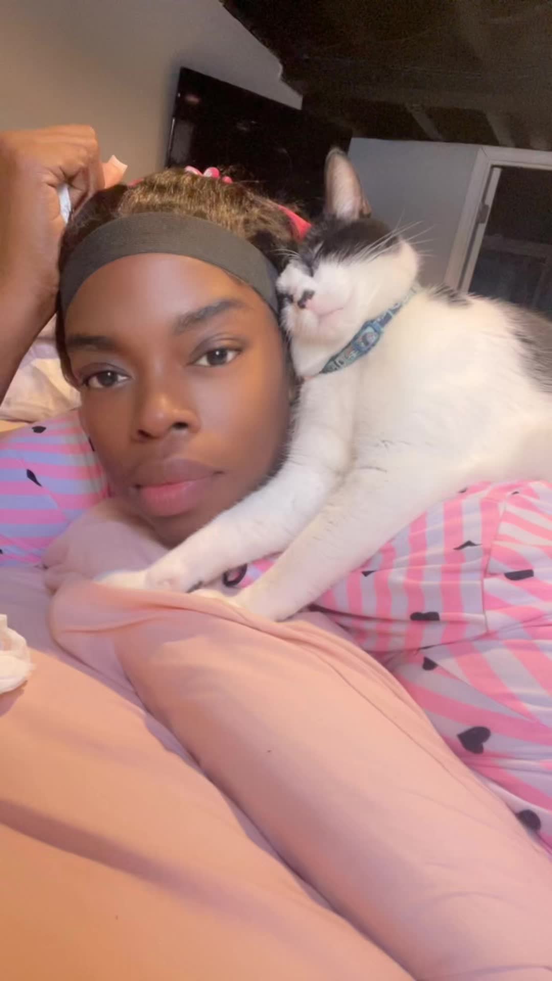 @RaeShanda Lias