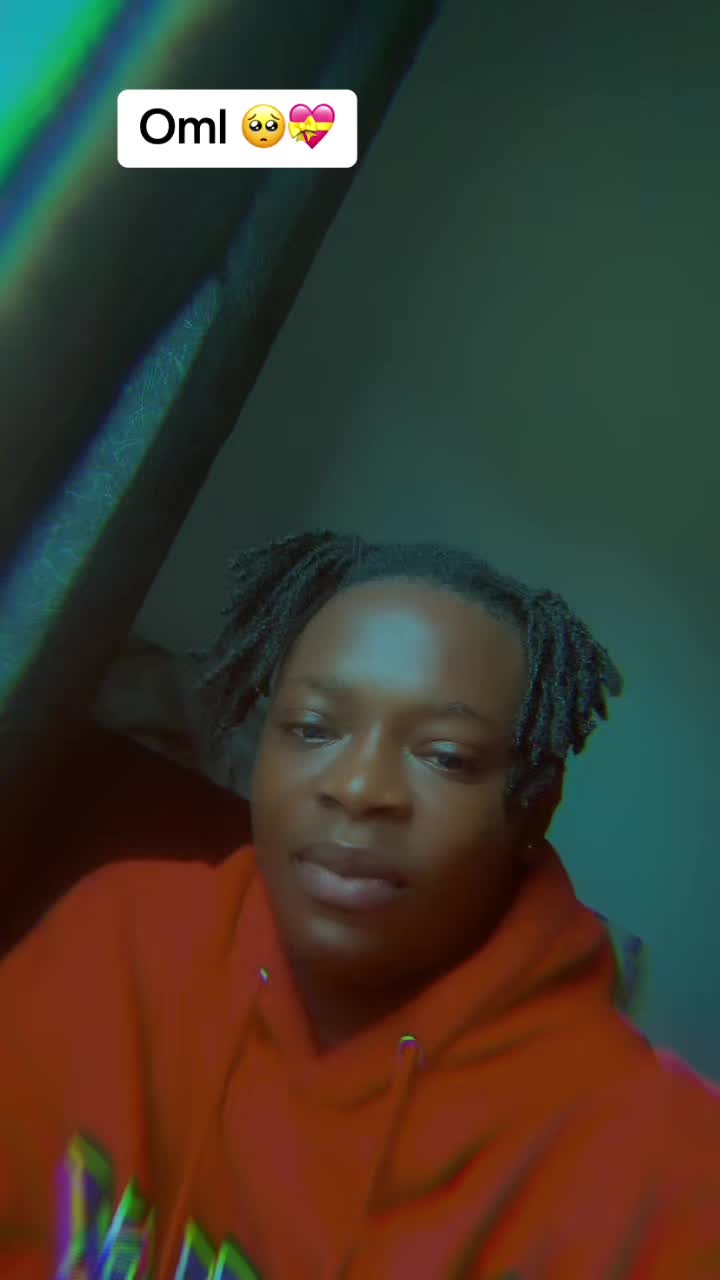 @Barley Blinkz🤍🕊️