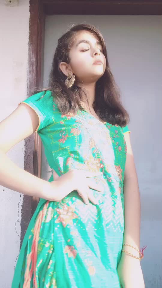 @❤Shriyanshi Pathak❤