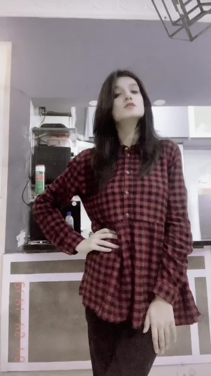 @Ayni khan💫