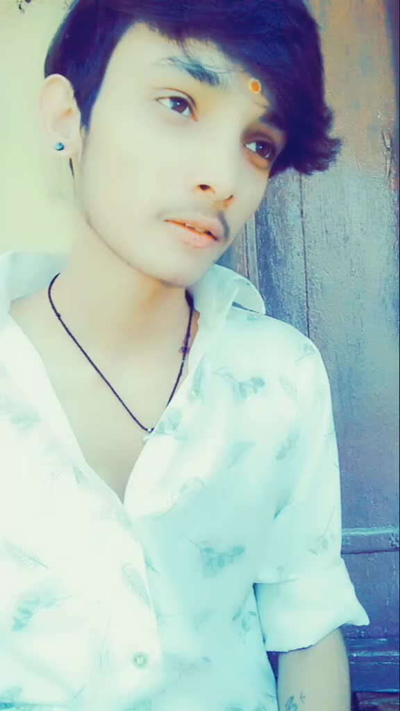 @Mr_ritik_ludele.09