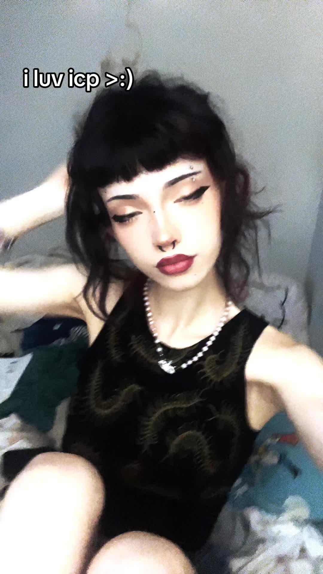 @leowo