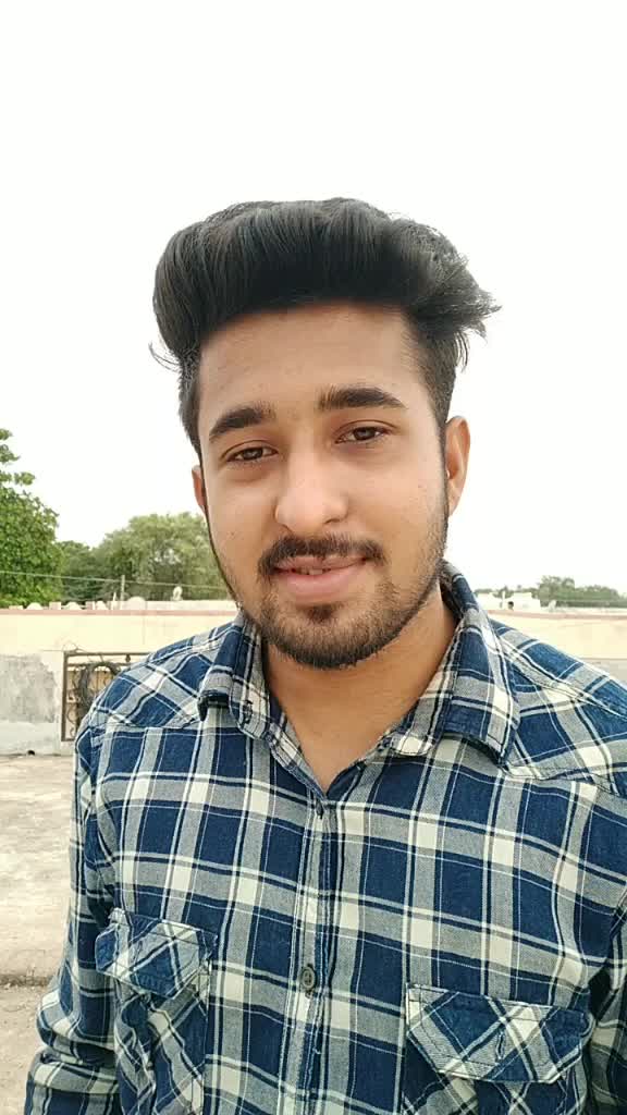 @AkshayTomy