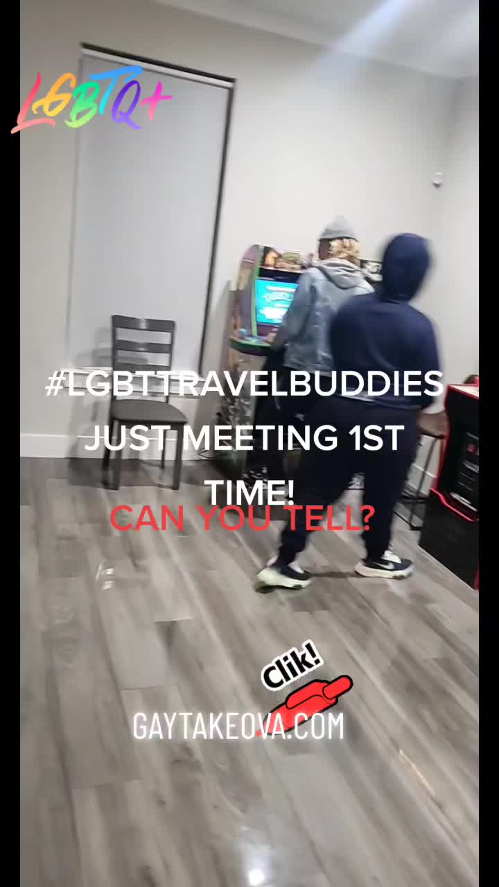 @LGBTTRAVELBUDDIES2