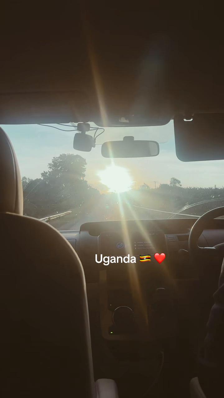 @RorisangT