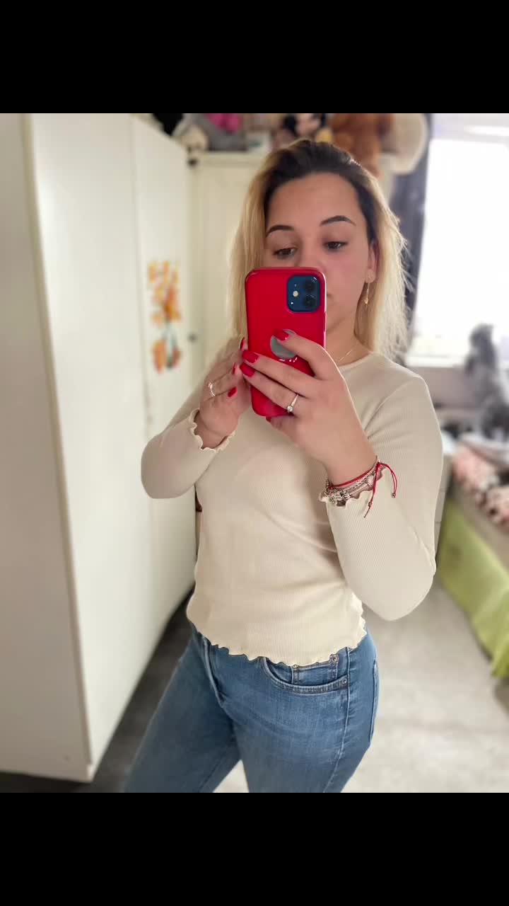 @Gabriela._14